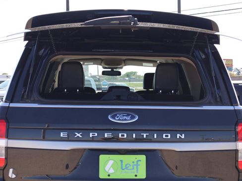 Used 2024 Ford Expedition Max XLT RWD image 9
