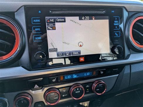 Used 2019 Toyota Tacoma Limited image 18