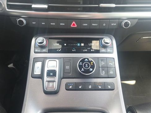 Used 2024 Hyundai Palisade Calligraphy AWD/4WD image 34