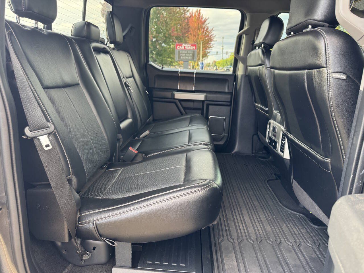 Used 2020 Ford F350 Lariat w/ Lariat Ultimate Package AWD/4WD image 15