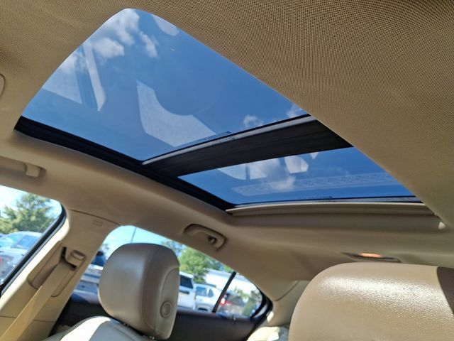 Used 2010 Buick LaCrosse CXS FWD image 15
