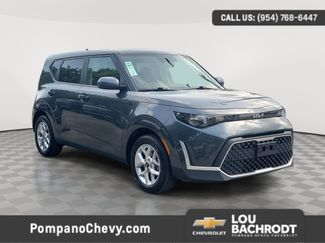 Used 2023 Kia Soul LX w/ Option Group 015 image 1