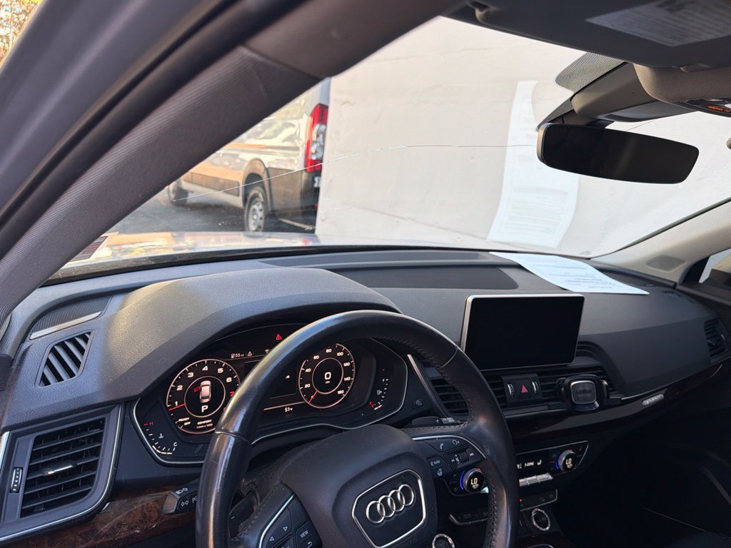 Used 2018 Audi Q5 2.0T Premium Plus w/ Premium Plus Package AWD/4WD image 4
