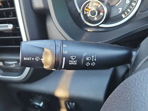 Used 2021 RAM 1500 Big Horn image 25