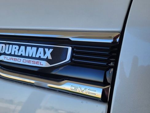 Used 2022 GMC Sierra 1500 Denali image 12