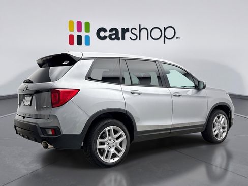 Used 2024 Honda Passport EX-L image 5