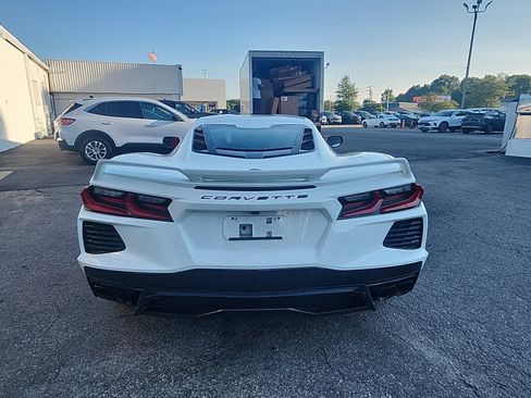 Used 2023 Chevrolet Corvette Stingray Coupe w/ Z51 Performance Package RWD image 4