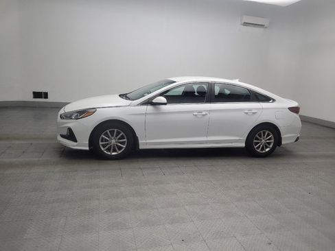 Used 2018 Hyundai Sonata SE FWD image 2
