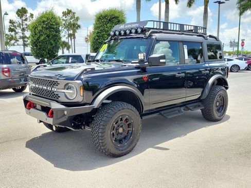 Used 2023 Ford Bronco Badlands AWD/4WD image 4