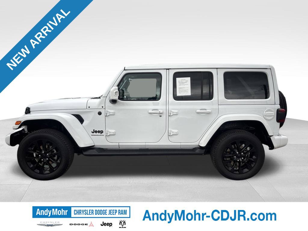 Used 2023 Jeep Wrangler Unlimited Sahara AWD/4WD image 4