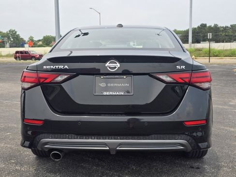 Used 2023 Nissan Sentra SR w/ Trunk Package FWD image 12