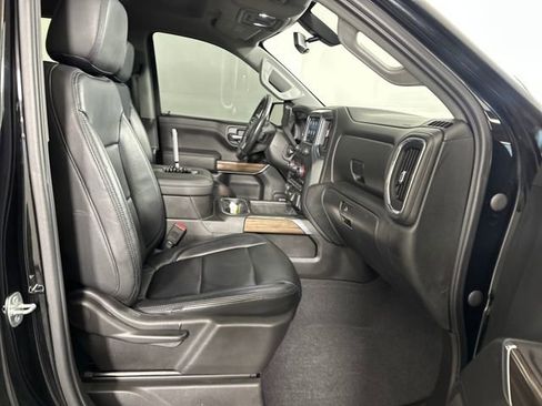 Used 2021 Chevrolet Silverado 1500 LT Trail Boss w/ Convenience Package II image 28