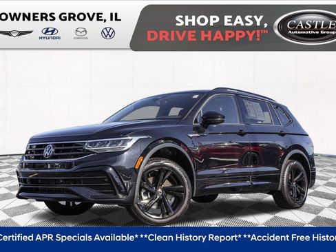 Certified 2024 Volkswagen Tiguan SE R-Line image 1