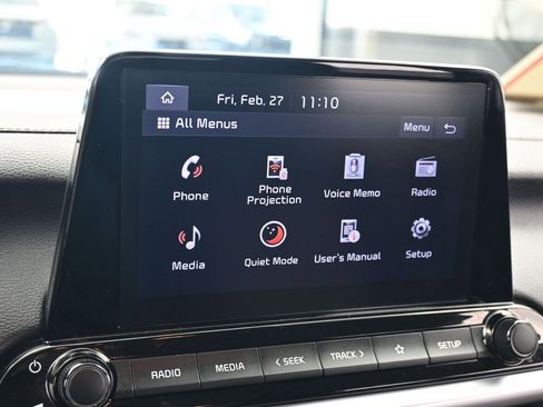 Used 2023 Kia Forte LXS image 18