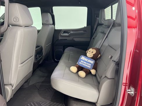 Used 2024 Chevrolet Silverado 1500 LT Trail Boss w/ Convenience Package II image 23