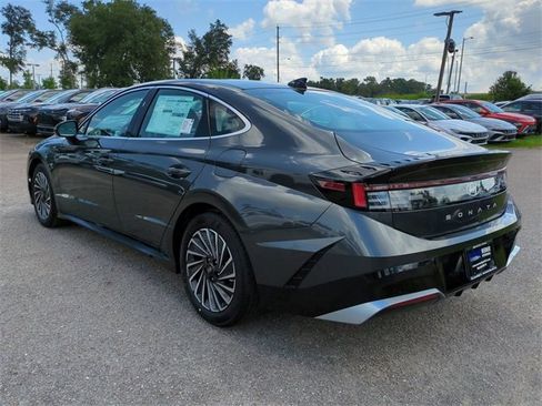 New 2025 Hyundai Sonata SEL image 7
