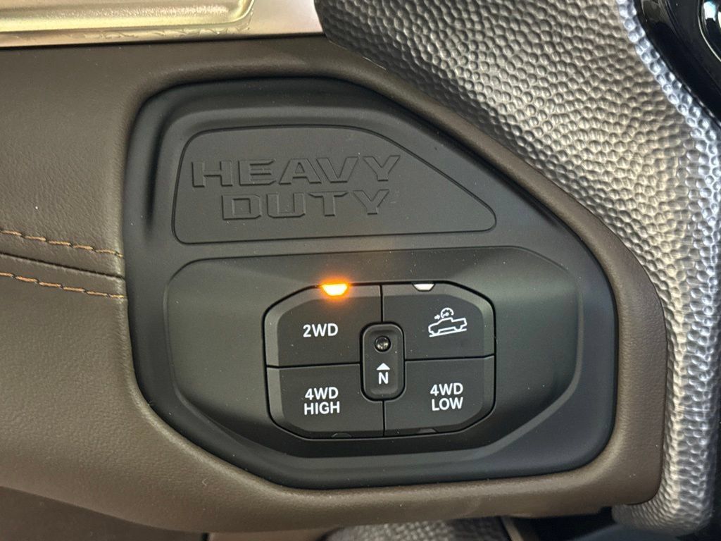 New 2027 RAM 2500 Limited AWD/4WD image 22