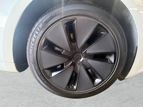 Used 2025 Tesla Model 3 RWD image 23