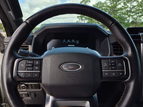 Used 2023 Ford Expedition Max Platinum AWD/4WD image 25