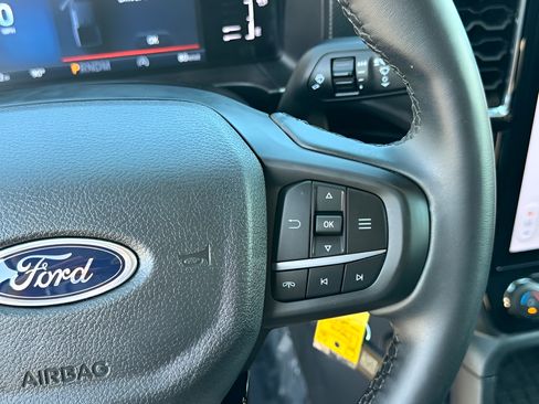 Used 2024 Ford Ranger XLT w/ Equipment Group 301A High RWD image 18