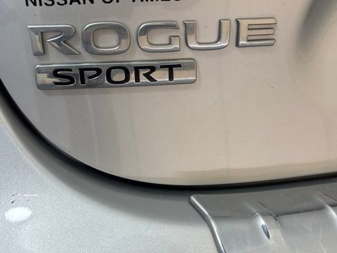 Used 2017 Nissan Rogue Sport SV w/ SV Premium Package AWD/4WD image 35