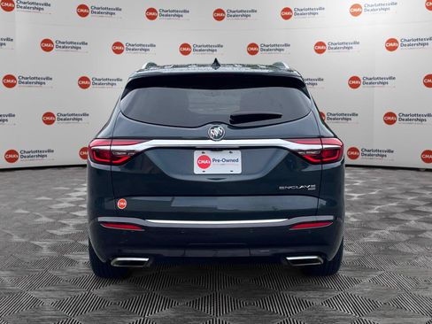 Used 2019 Buick Enclave Premium AWD/4WD image 4