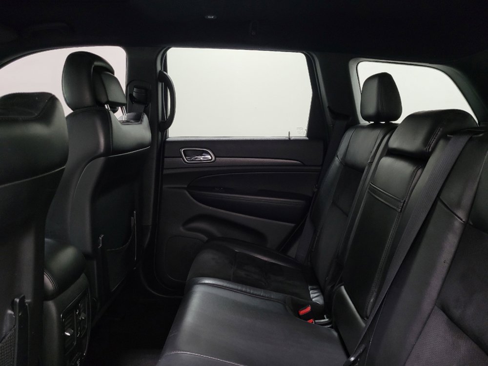 Used 2018 Jeep Grand Cherokee Altitude AWD/4WD image 18