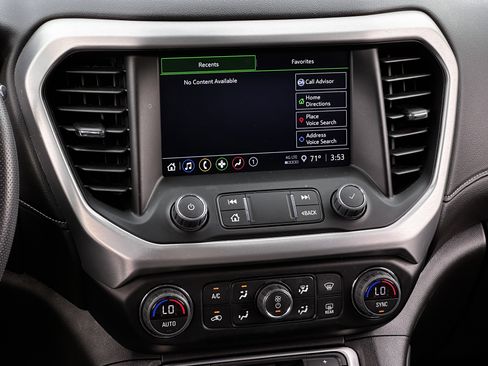 Used 2023 GMC Acadia SLE FWD image 24