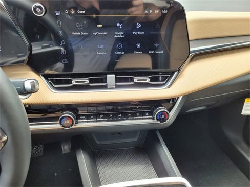 New 2026 Chevrolet Equinox ACTIV image 22