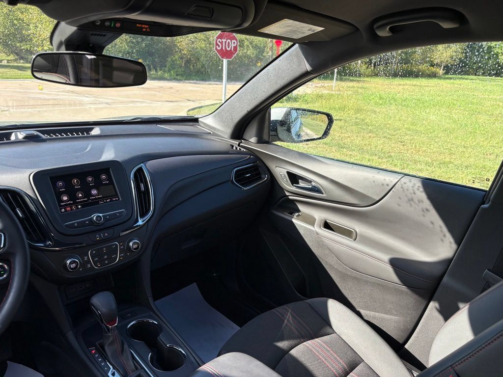 Used 2024 Chevrolet Equinox RS FWD image 44