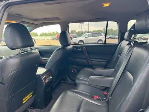 Used 2012 Toyota Highlander Limited AWD/4WD image 26