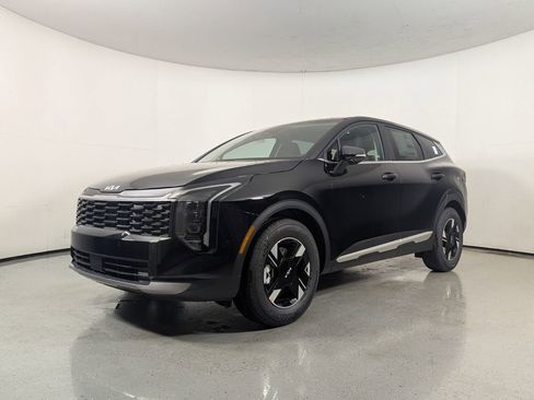 New 2026 Kia Sportage LX FWD image 3