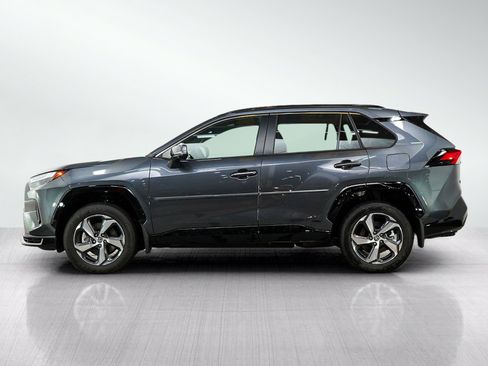 Used 2025 Toyota RAV4 SE w/ Weather & Moonroof Package AWD/4WD image 2