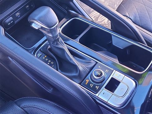 Used 2023 Kia Telluride EX X-Line image 25