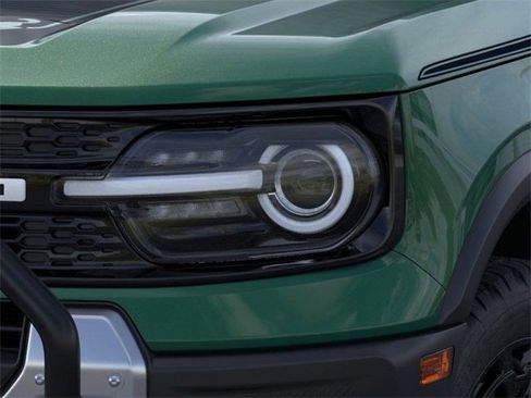 New 2025 Ford Bronco Sport Outer Banks w/ Sasquatch Outer Banks Package image 18