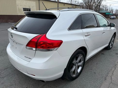 Used 2012 Toyota Venza XLE image 5