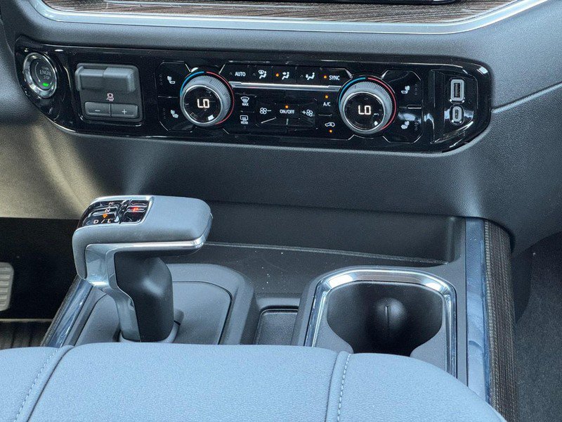 New 2026 Chevrolet Silverado 1500 RST w/ Z71 Off-Road Package AWD/4WD image 9