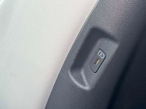 Used 2024 Hyundai Santa Fe SEL FWD image 19