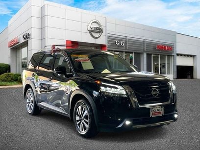 Certified 2024 Nissan Pathfinder SL