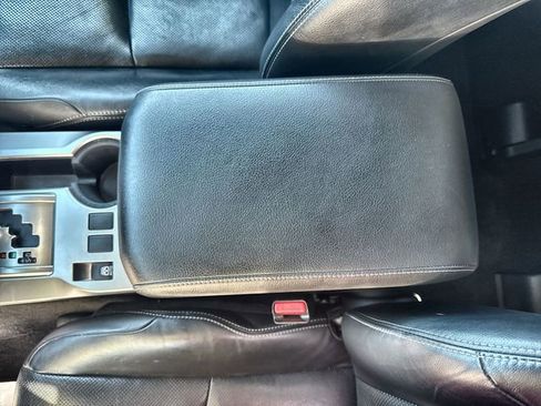 Used 2020 Toyota 4Runner Limited image 28