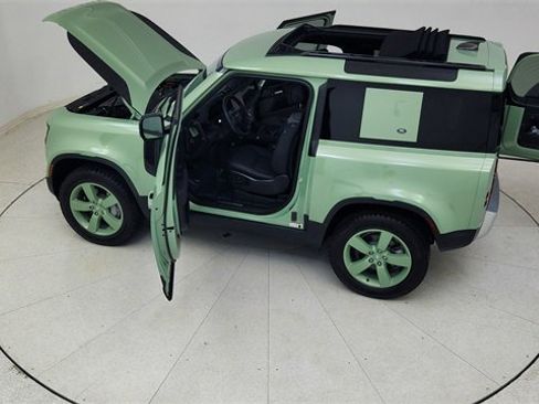 Used 2023 Land Rover Defender 110 75th Limited Edition image 83