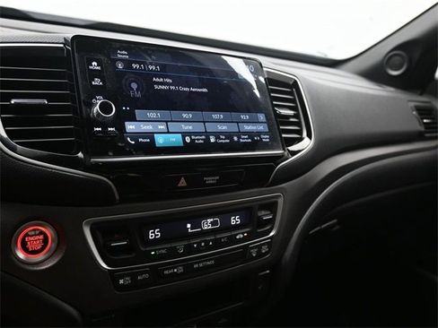 Used 2024 Honda Ridgeline RTL image 11