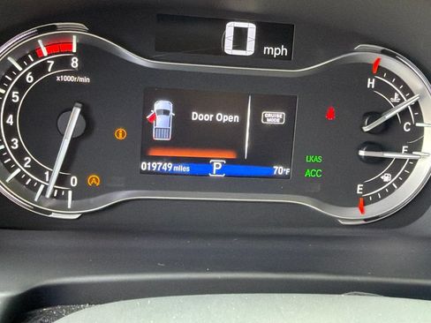 Used 2023 Honda Ridgeline RTL-E image 11