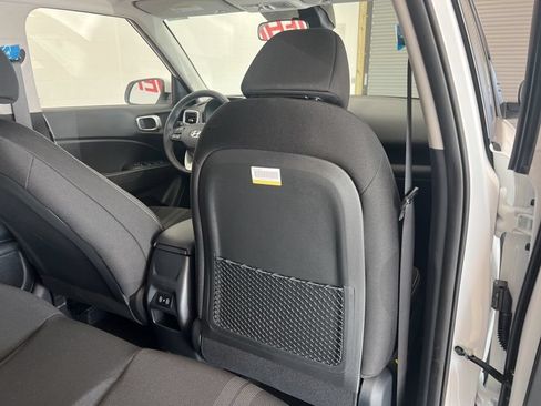 New 2026 Hyundai Venue SEL FWD image 11