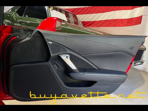Used 2015 Chevrolet Corvette Stingray Coupe image 23