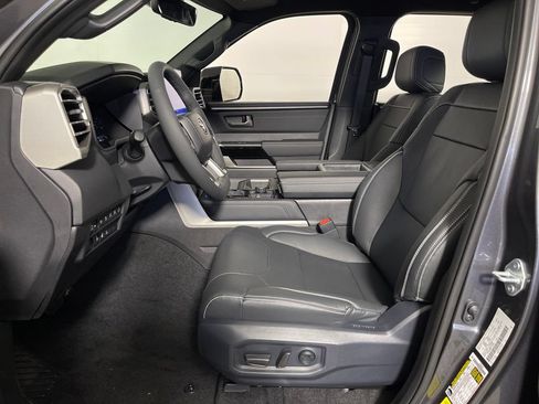 New 2026 Toyota Tundra Limited AWD/4WD image 12