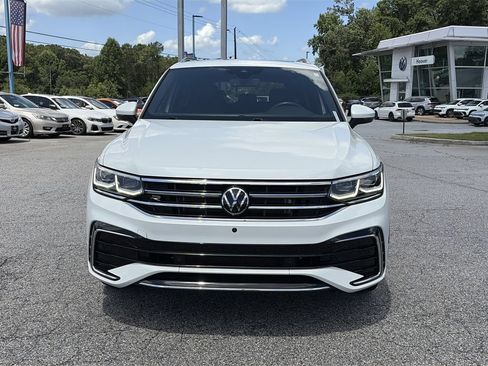 Used 2024 Volkswagen Tiguan SEL R-Line AWD/4WD image 30