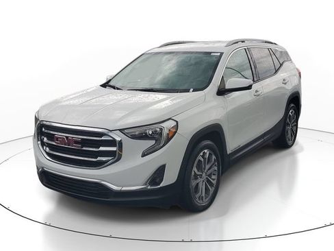 Certified 2019 GMC Terrain SLT w/ Preferred Package AWD/4WD image 2