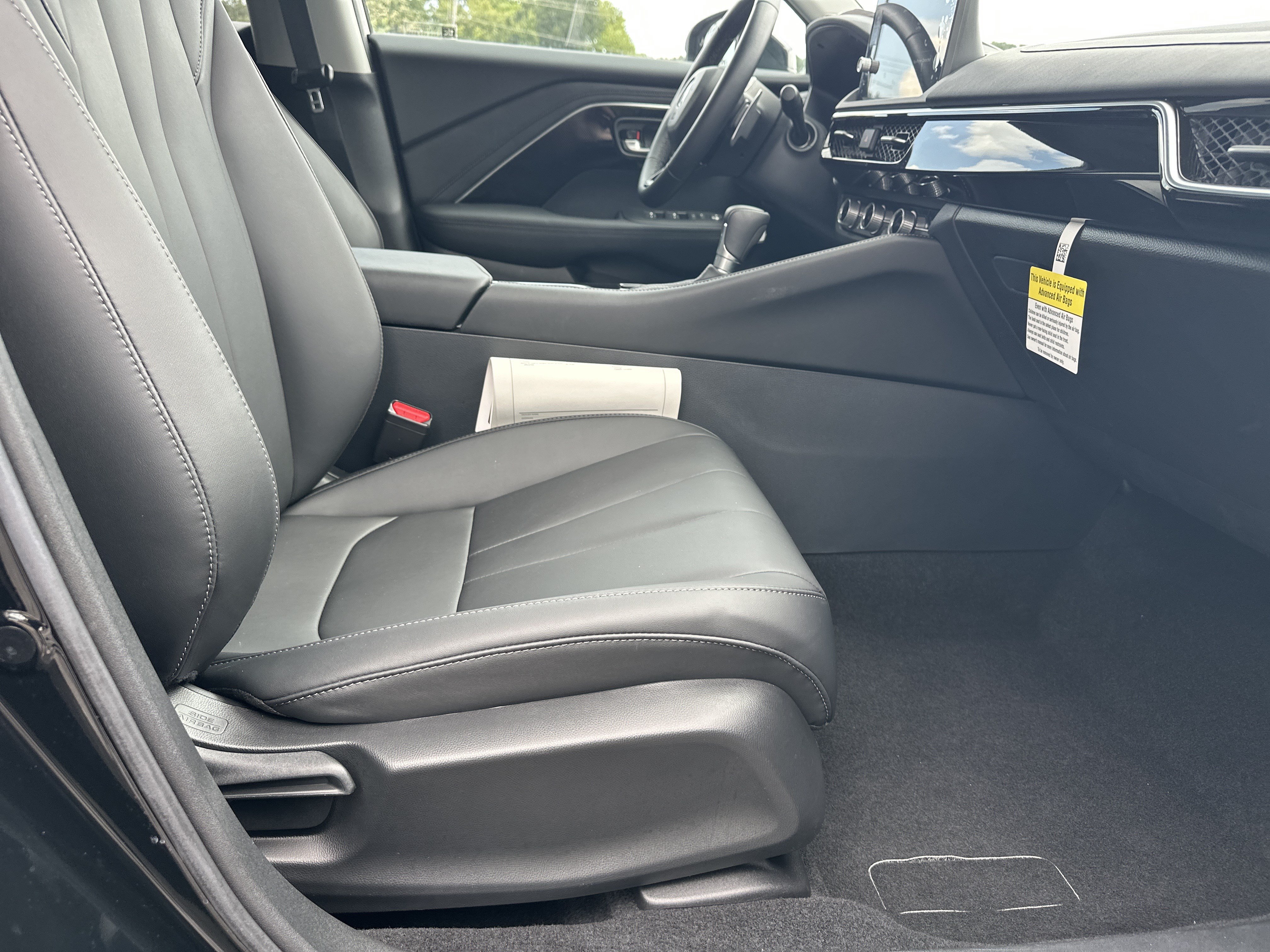 Certified 2025 Acura ADX FWD image 15