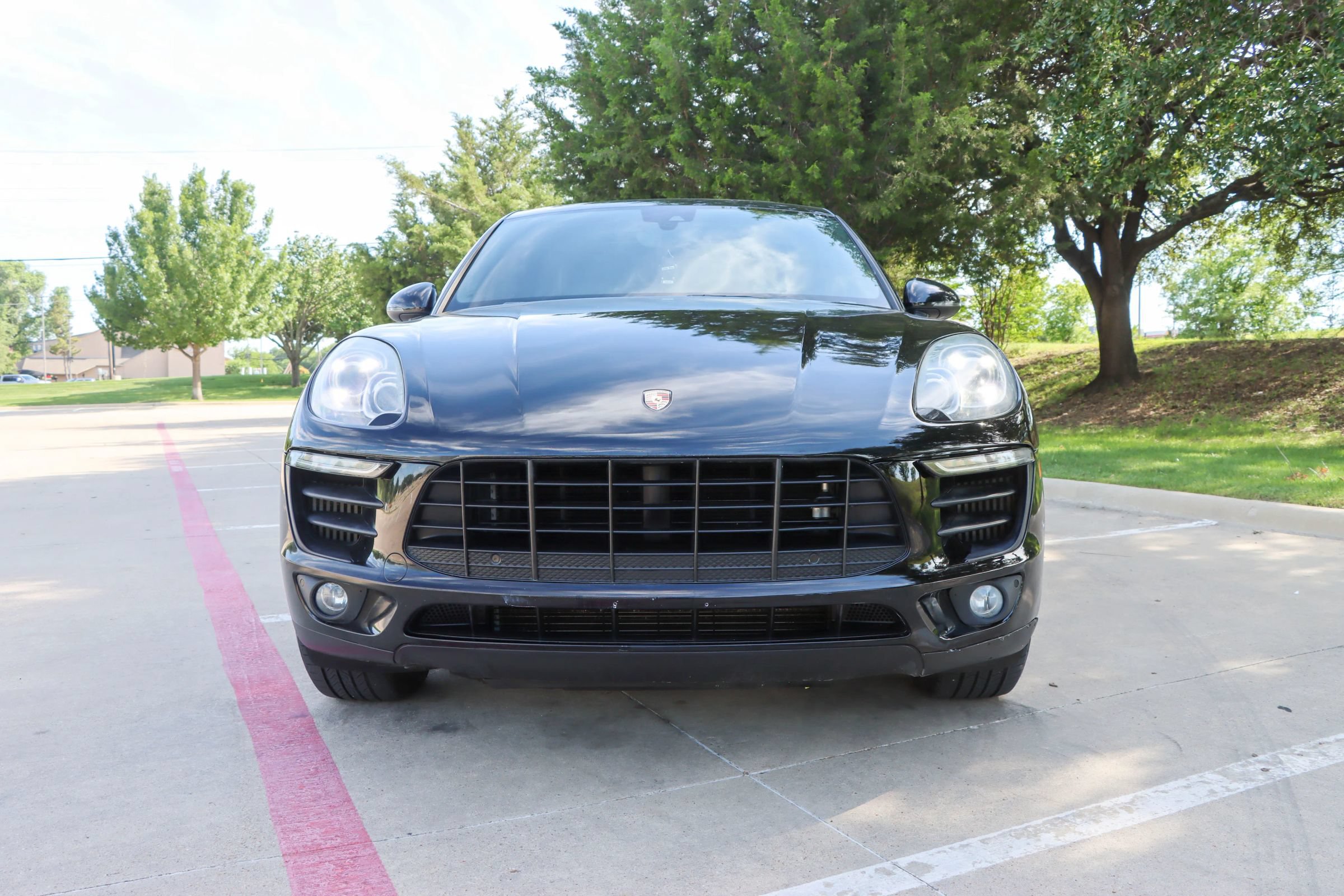 Used 2017 Porsche Macan S AWD/4WD image 2